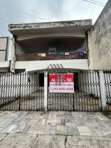 3360-Casa para locação com aproximadamente 80m², 3 quartos, sendo 1 suíte, sala, cozinha, 