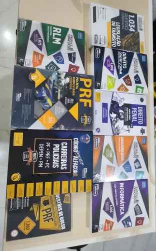 Coleção Livros Concurso Carreiras policiais