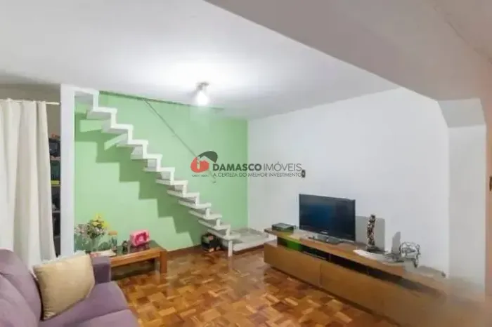 Sobrado em Vila Palmares