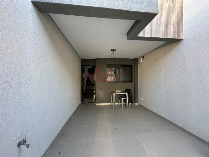 Sobrado á venda região de São Miguel Paulista.
