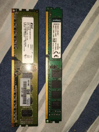 Memorias rams (de 1rx8 - Kingston 4gb e 2rx8 - smart 2gb)