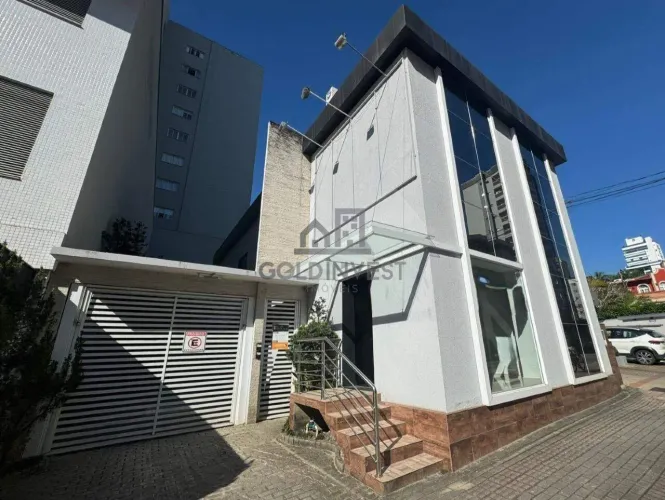 Sala comercial com 35m² no CENTRO de Brusque!!!