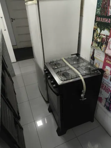 Vendo fogão.