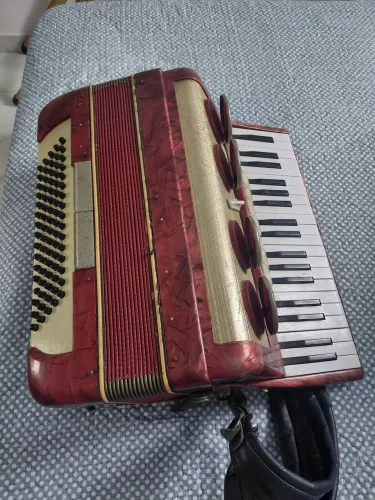 ACORDEON VERONESE - 80 BAIXOS 