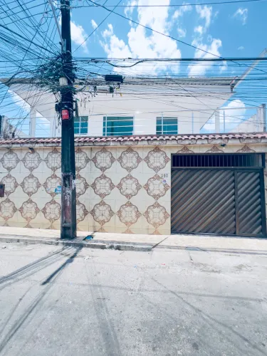 CASA NO LÍRIO DO VALE