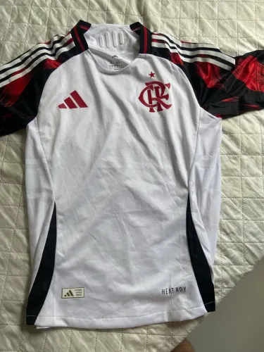 Camiseta Flamengo 2025/26 Tamanho P