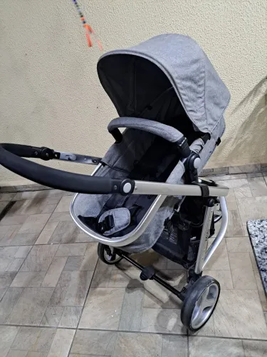 Carrinho de bebê