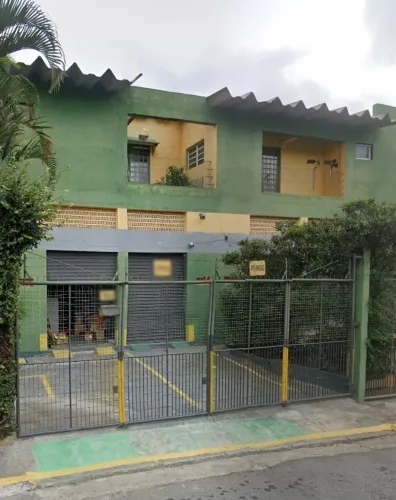 ALUGA SALÃO 50M2 CASA VERDE - Z N S P