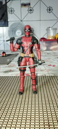 Action figure Deadpool Marvel legends