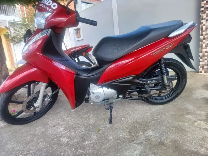 Vendo ou Troco! LEIA DESCRIÇÃO (MOTO PARTICULAR)