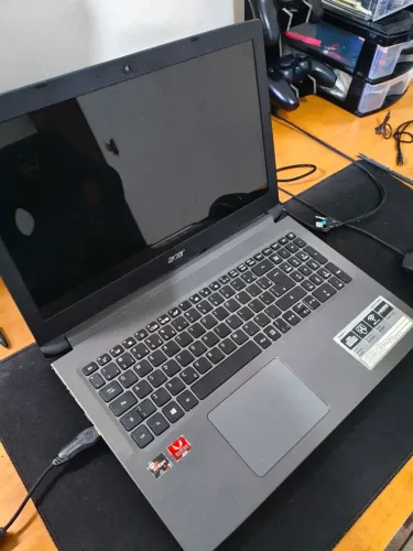 Dell Aspire 3