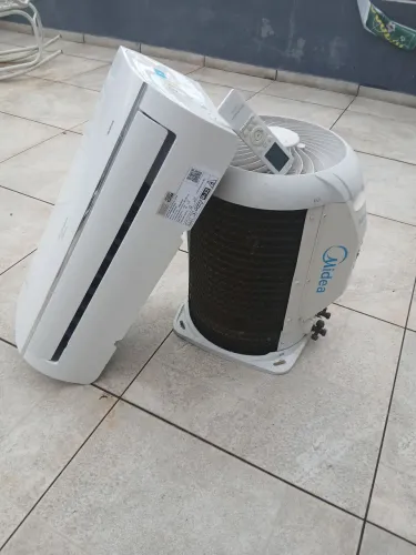 Split inverter 9000 springer midea airvolutionconnect 220v