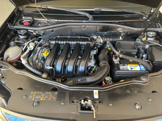 Renault Duster Dynamique 2.0 Hi-flex 16V Aut. 2016