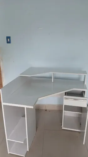 Mesa escrivaninha - seminova