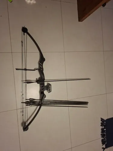 Arco e flecha composto 55 lbs Man Kung