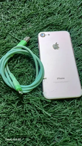 IPHONE 7 COM CABO APAGOU NO TONBO PRA CONCERTO OU RETIRADA DE PEÇAS ?