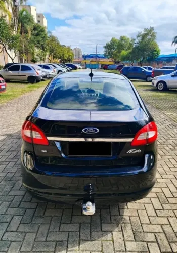 Ford Fiesta Sedan SE 1.6 16V Flex 4P 2011