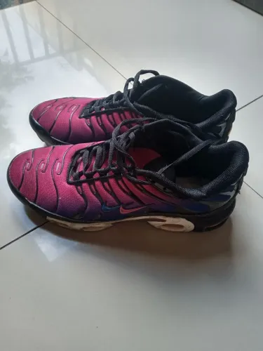 Tênis Nike Air Max TN 42