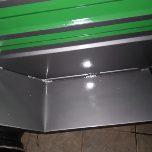 Carretinha 2 por 130 para 800 kg fecho de mola 