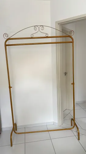 Arara de roupa 2 Niveis 1,20m Rose gold 