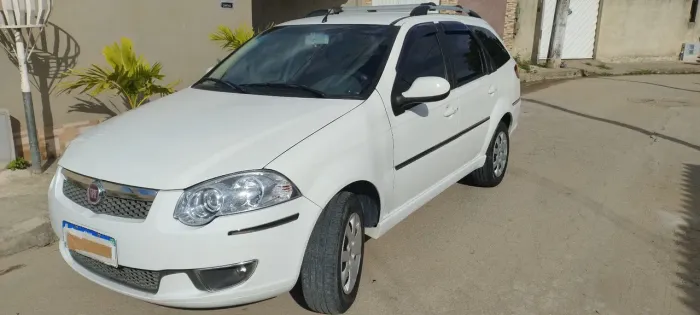 Fiat Palio Week. Attractive 1.4 Fire Flex 8V 2014