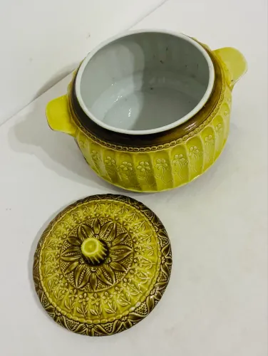 BELÍSSIMA ANTIGA SOPEIRA DE PORCELANA 