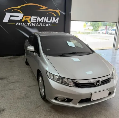 Honda Civic Sedan LXR 2.0 Flexone 16V Aut. 4P 2014