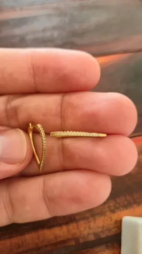 Argola ouro 18k cravejada