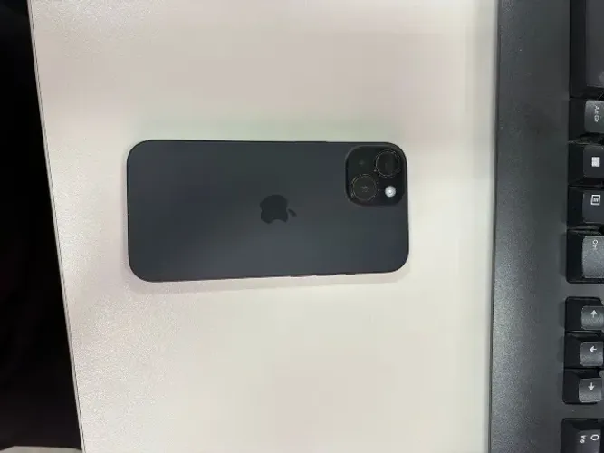 iPhone 15 128gb 