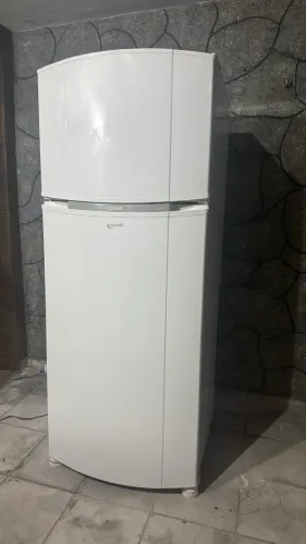 Geladeira Consul Superfreezer / Entrego