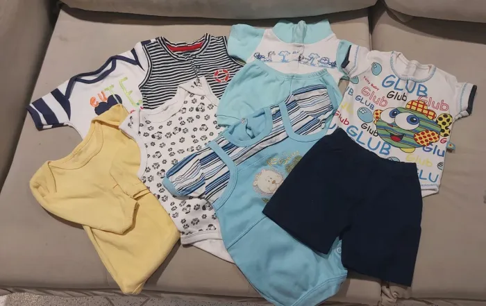 Lotinho com 9 peças bebe menino