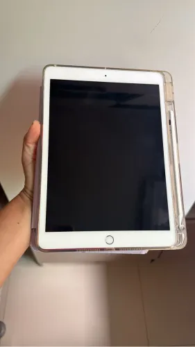 IPAD 8° geração 32GB