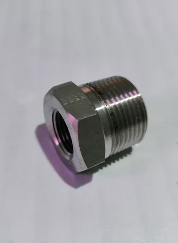 Bucha de redução 1" x 1/2" aço 316 Linha industrial PP 