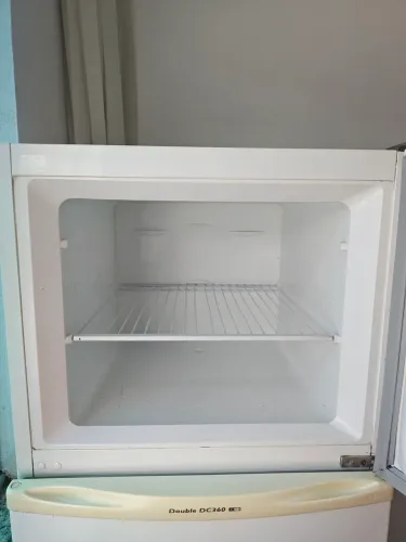 Geladeira duplex 360 litros frosfree