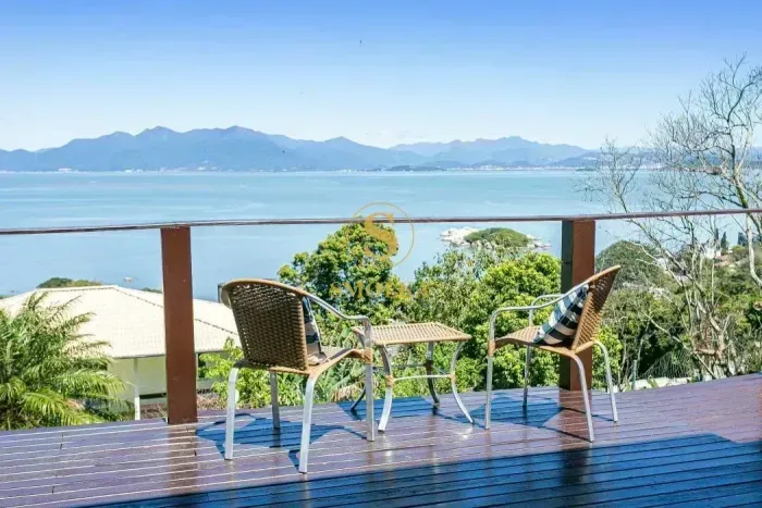 Casa com Edícula para venda em José Mendes - Florianópolis - SC