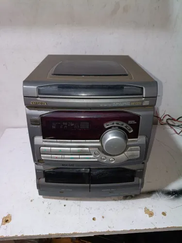 System Aiwa só a central sem Caixas
