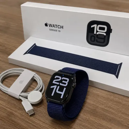 Apple Watch Series 10 GPS Preto + Pulseira Original Azul-Marinho