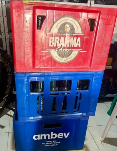 Engradado de cerveja 600ml completo