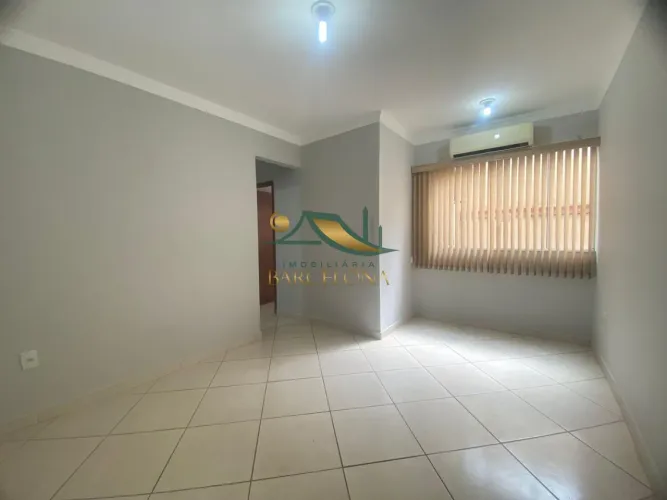 Apartamento para Locação em Volta Redonda, Retiro, 1 dormitório, 1 banheiro, 1 vaga