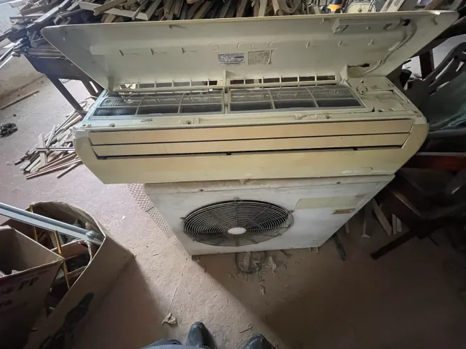 Ar-condicionado 22 mil btus