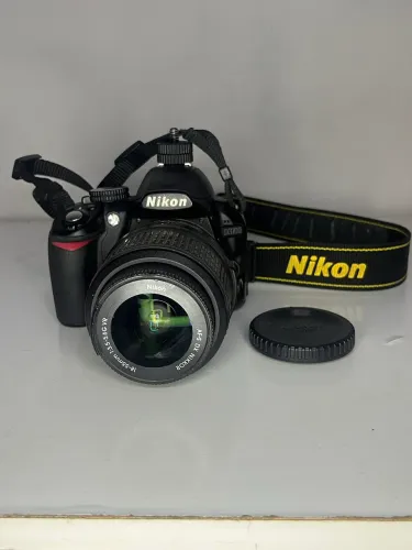 Nikon D3100 - 18-55mm