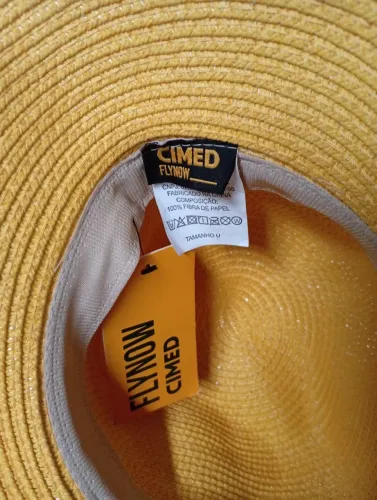Chapéu feminino de praia ?