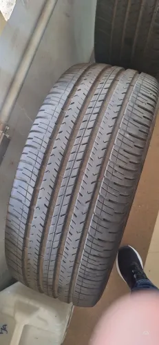 Par de pneus Goodyear  efficientgrip SUV