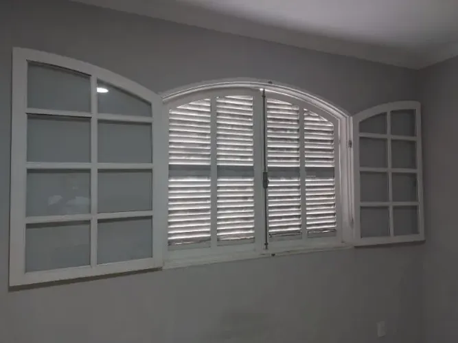 Janela de Madeira Vidro 4 Folhas Sem Batente 1,6x1,3m