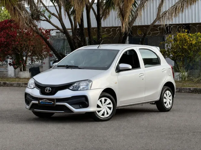 Toyota Etios X 1.3 Flex 16V 5P Mec. 2019