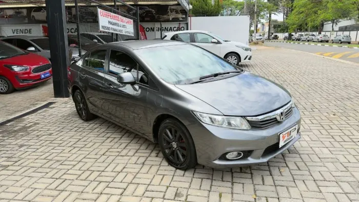 Honda Civic Sedan LXS 1.8/1.8 Flex 16V Mec. 4P 2014