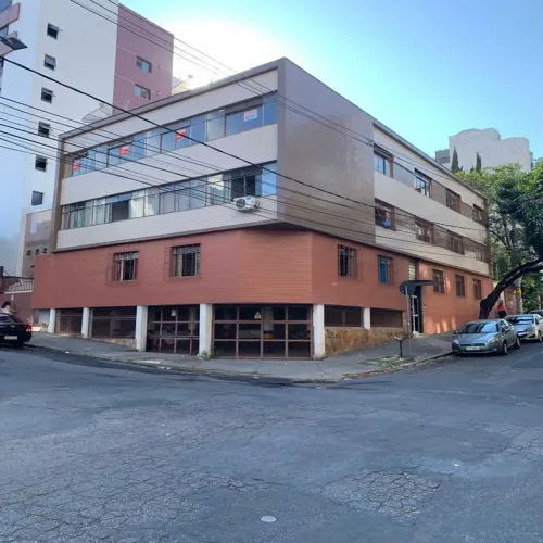 APTO COM AREA PRIVATIVA