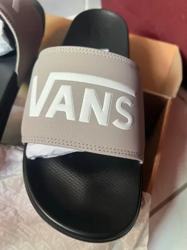 Chinelo vans