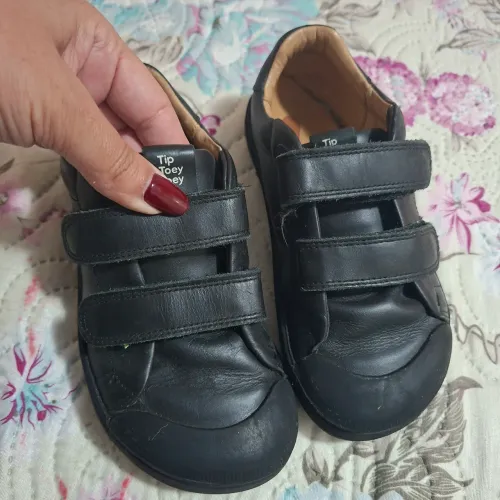 Tênis Tip toey joey Tamanho 28