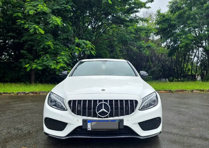 Mercedes-Benz C-300 Sport 2.0 16V Aut. 2018